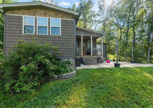 Photo 3 of Single Family Residence at 22501 State Hwy Cc, Marble Hill, MO 63764 | MLS# MIS24043307 |  | Sold on 2025-02-07