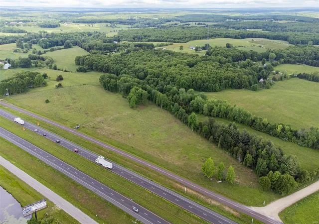 3rd image of 21875 Vineyard Outer Rd, Saint James, MO 65559 | MLS# MIS24043555