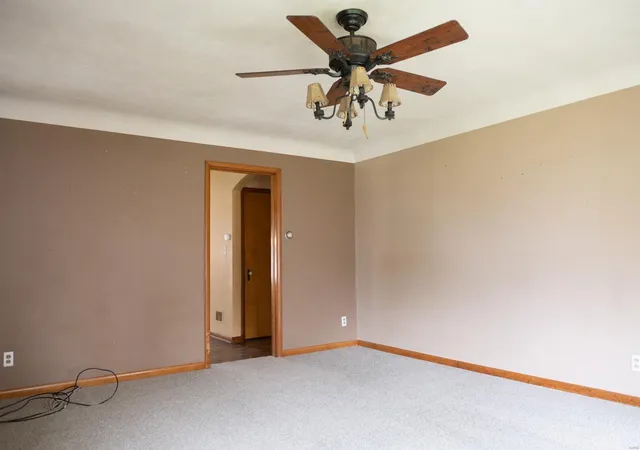 Photo 4 of Single Family Residence at 206 E Lincoln Ave, Owensville, MO 65066 | MLS# MIS24045074 |  | Sold on 2025-01-28