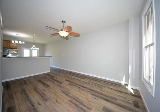 Photo 4 of Condominium at 3593 S New Town Ave, Saint Charles, MO 63301 | MLS# MIS24045548 | | Sold on 2024-09-06