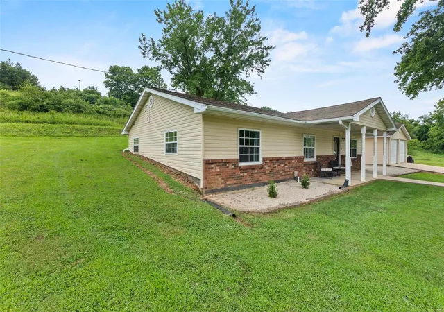 Photo 5 of Single Family Residence at 2109 Madison 244, Fredericktown, MO 63645 | MLS# MIS24045582 |  | Sold on 2025-04-10
