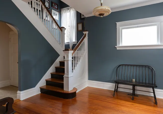 Photo 3 of Single Family Residence at 2857 Laclede Station Rd, Saint Louis, MO 63143 | MLS# MIS24045589 | | Sold on 2024-10-11