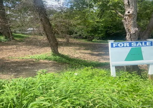 3rd image of 649 South Sappington Blvd, Saint Louis, MO 63122 | MLS# MIS24047680