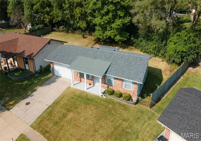 Single Family Residence at 12063 Trampe Heights Ln, Saint Louis, MO 63138 | MLS# MIS24048343 | | Sold on 2025-12-08