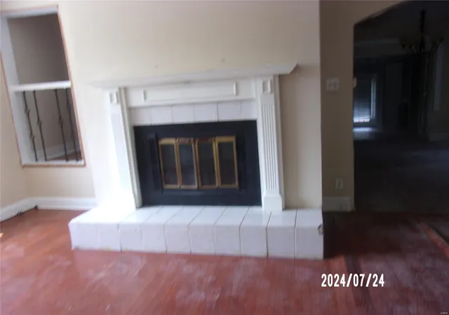 Photo 3 of Single Family Residence at 1223 Waldron Ave, Saint Louis, MO 63130 | MLS# MIS24048390 |  | Sold on 2025-05-16