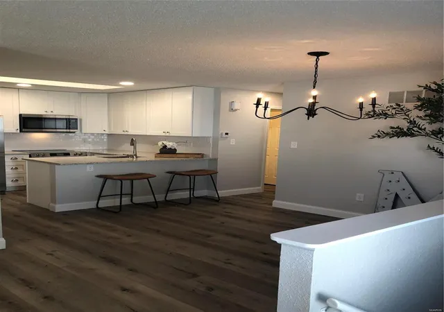 Photo 2 of Condominium at 1783 Knoll Terrace #89, Saint Peters, MO 63376 | MLS# MIS24049147 | | Sold on 2024-09-12