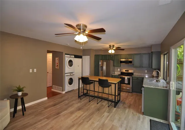 Photo 4 of Townhouse at 1347 Heritage Landing #C, Saint Charles, MO 63303 | MLS# MIS24049172 |  | Sold on 2024-10-09