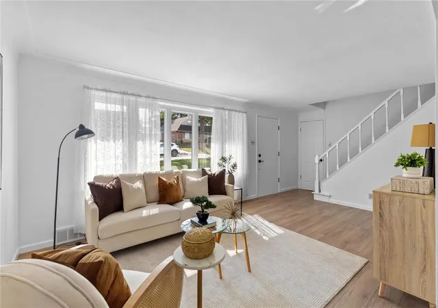 Photo 4 of Single Family Residence at 8716 Del Vista Dr, Saint Louis, MO 63126 | MLS# MIS24049245 |  | Sold on 2025-01-08