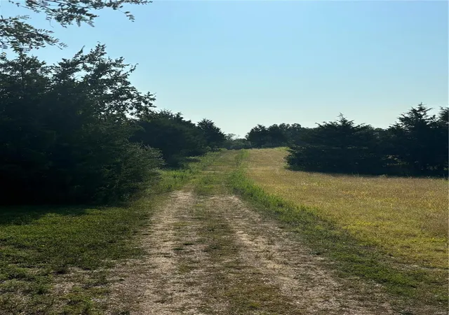 Photo 2 of Land at 8 Woodwind Estates, Monroe, MO 63456 | MLS# MIS24049624 | | Sold on 2025-04-10
