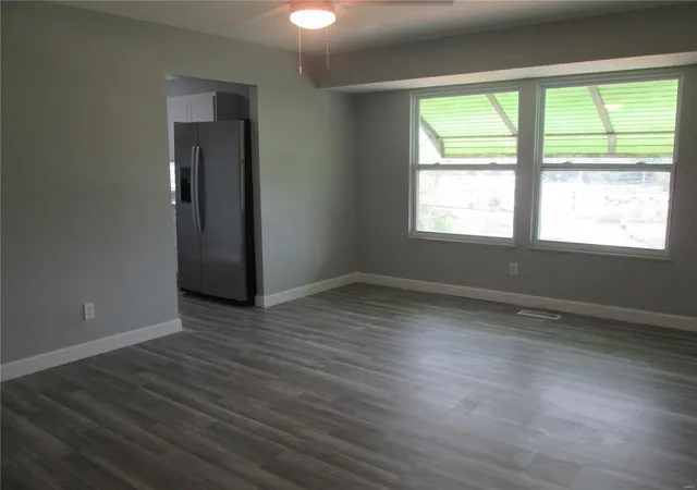Photo 4 of Single Family Residence at 10636 Jesskamp Dr, Saint Louis, MO 63136 | MLS# MIS24049658 | | Sold on 2024-10-09