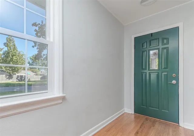 4th image of 640 Lewiston Dr, Saint Louis, MO 63122 | MLS# MIS24049681