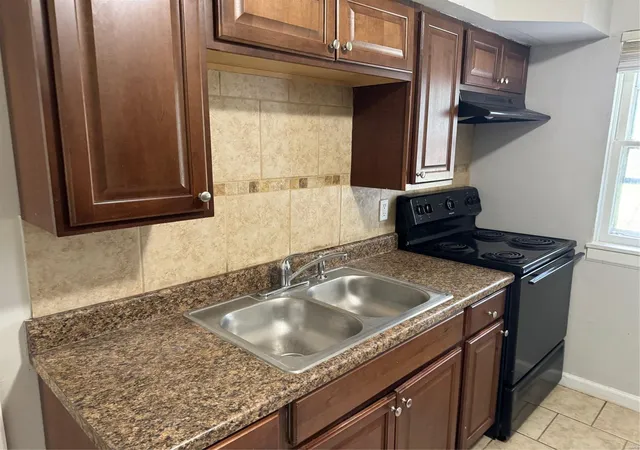 Photo 3 of Single Family Residence at 1232 Duenke Dr, Saint Louis, MO 63137 | MLS# MIS24049772 | | Sold on 2025-01-10