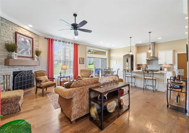 Photo 4 of Single Family Residence at 4710 Emeribrook Ct, Columbia, MO 65203 | MLS# MIS24050091 |  | Sold on 2025-01-03