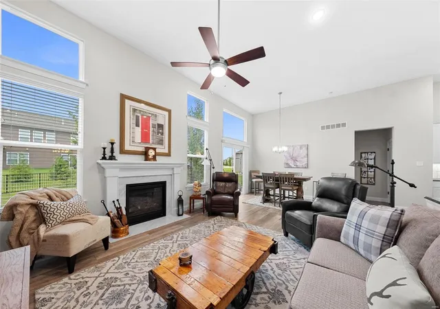 Photo 2 of Single Family Residence at 182 Sandfort Ln, Saint Charles, MO 63301 | MLS# MIS24050290 | | Sold on 2024-10-08