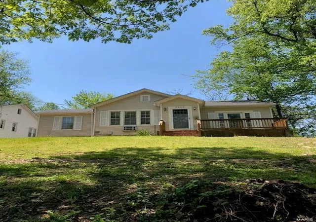 Photo 1 of Single Family Residence at 2428 Mary Ave, Saint Louis, MO 63136 | MLS# MIS24050384 |  | Sold on 2025-02-07