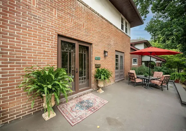 Photo 3 of Single Family Residence at 747 Harvard Ave, Saint Louis, MO 63130 | MLS# MIS24050396 | | Sold on 2025-03-28