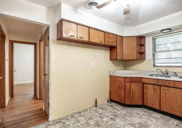 Photo 3 of Single Family Residence at 10511 Lookaway Dr, Saint Louis, MO 63137 | MLS# MIS24051094 |  | Sold on 2024-10-10
