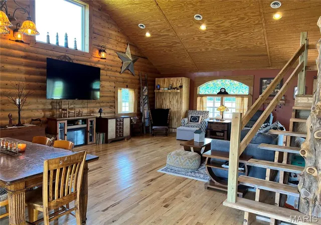 Photo 4 of Single Family Residence at 24496 Pike 439, Middletown, MO 63359 | MLS# MIS24051152 | | Sold on 2025-07-17