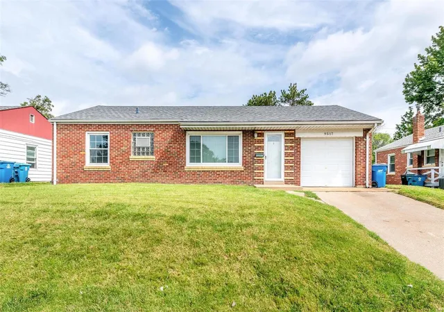 Single Family Residence at 9517 Reavis Barracks Rd, Saint Louis, MO 63123 | MLS# MIS24051394 | | Sold on 2024-10-11