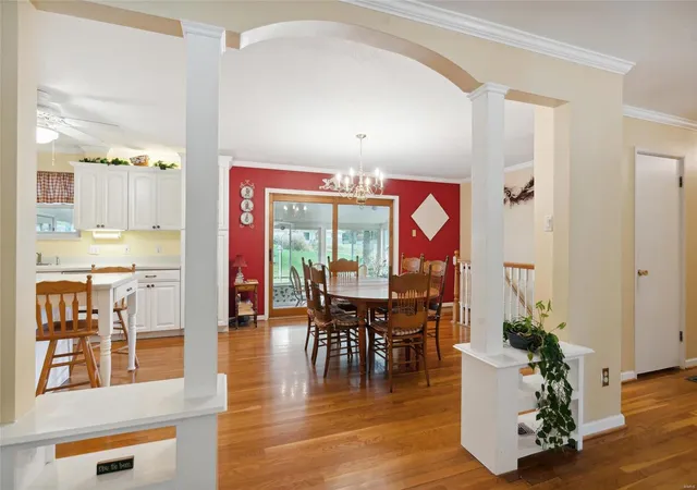 Photo 4 of Single Family Residence at 4927 Dorsie Dr, Saint Louis, MO 63128 | MLS# MIS24051634 |  | Sold on 2025-01-08