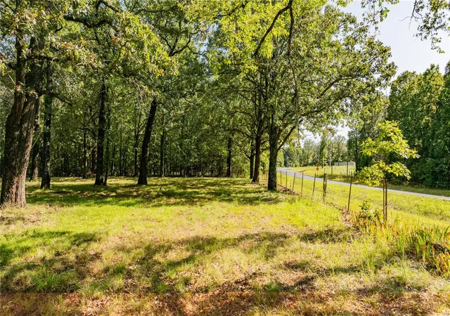 Photo 5 of Farm at 29274 Hwy T, Stoutland, MO 65567 | MLS# MIS24051718 | | Sold on 2025-01-30
