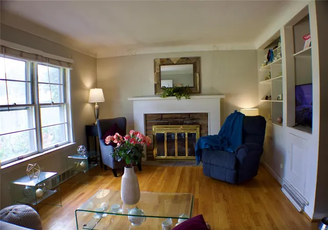 Photo 5 of Multi Family at 7510 Dale Ave, Saint Louis, MO 63117 | MLS# MIS24052769 | | Sold on 2025-02-12