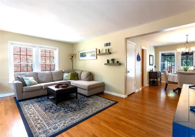 Photo 4 of Single Family Residence at 7627 Stanford Ave, Saint Louis, MO 63130 | MLS# MIS24052818 |  | Sold on 2024-10-11