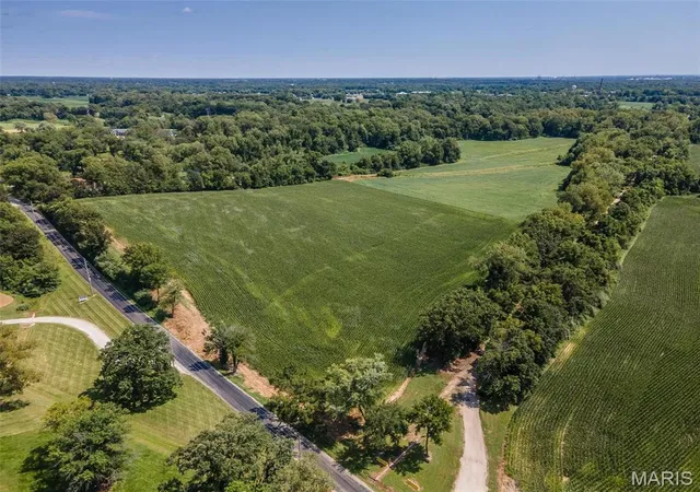 Photo 3 of Land for sale at 0 Harris Ln, Alton, IL 62002 | MLS# MIS24053040 | Listing updated on 2026-08-06