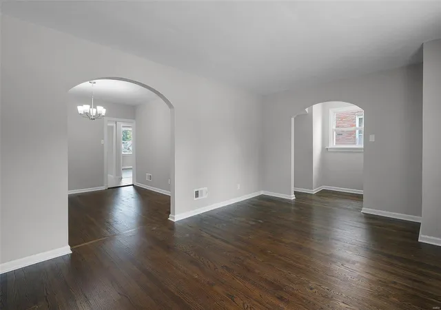 Photo 4 of Single Family Residence at 1670 Mclaran Ave, Saint Louis, MO 63147 | MLS# MIS24053254 |  | Sold on 2024-10-04