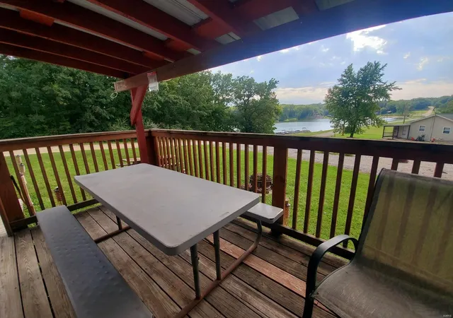 Photo 5 of Single Family Residence at 28567 Commanche Trl, Canton, MO 63435 | MLS# MIS24053622 | | Sold on 2025-02-21
