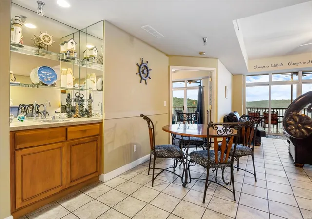 Photo 3 of Condominium at 4800 Eagleview Dr #5109, Osage Beach, MO 65065 | MLS# MIS24054161 | | Sold on 2025-01-08