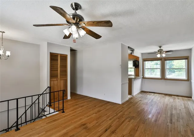 Photo 3 of Single Family Residence at 10722 Meath Dr, Saint Louis, MO 63123 | MLS# MIS24054169 | | Sold on 2024-10-08
