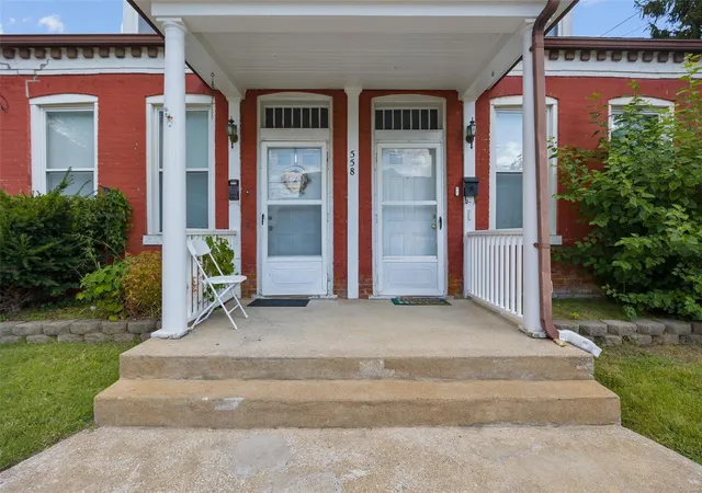 Multi Family at 558 Madison St, Saint Charles, MO 63301 | MLS# MIS24054399 | | Sold on 2025-01-21