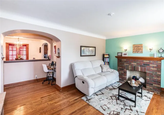 Photo 3 of Single Family Residence at 9125 Overton Dr, Saint Louis, MO 63123 | MLS# MIS24054497 |  | Sold on 2024-10-08