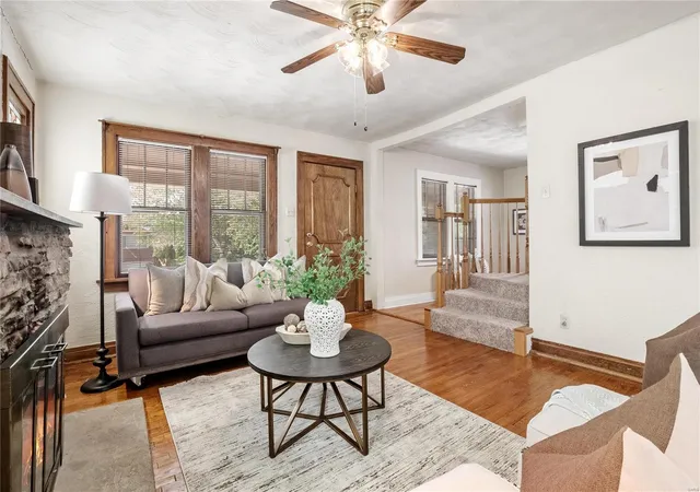 Photo 5 of Single Family Residence at 1710 Mccready Ave, Saint Louis, MO 63117 | MLS# MIS24055070 | | Sold on 2025-01-17