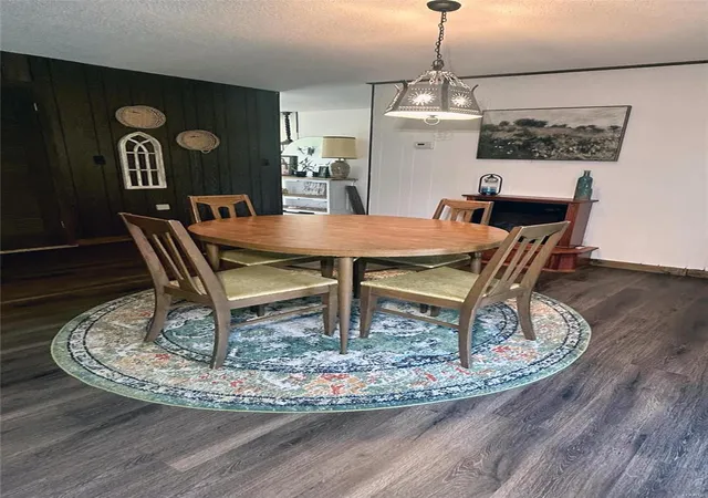 Photo 5 of Single Family Residence at 11131 State Hwy Zz, Dexter, MO 63841 | MLS# MIS24055193 | | Sold on 2025-04-28
