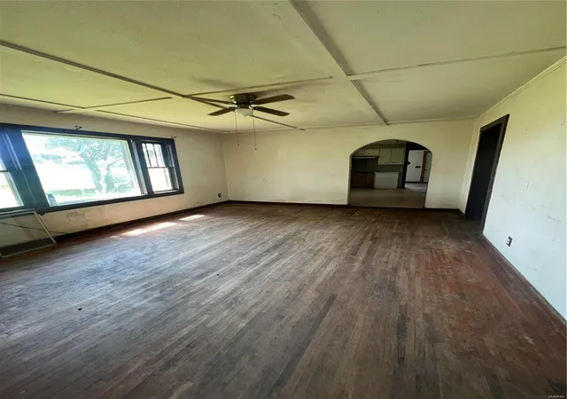 Photo 4 of Single Family Residence at 25537 County Road 271, Puxico, MO 63960 | MLS# MIS24055266 | | Sold on 2025-02-13