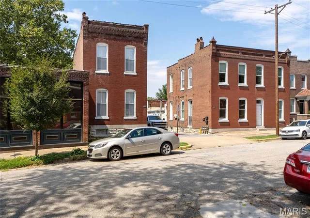 Photo 1 of Multi Family at 2925 Missouri Ave, Saint Louis, MO 63118 | MLS# MIS24055467 |  | Sold on 2026-05-11