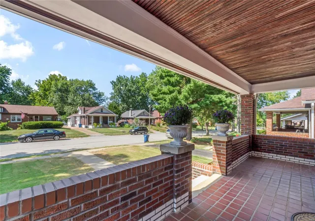 Photo 1 of Single Family Residence at 2410 Ashland Ave, Saint Louis, MO 63114 | MLS# MIS24056099 |  | Sold on 2024-10-11