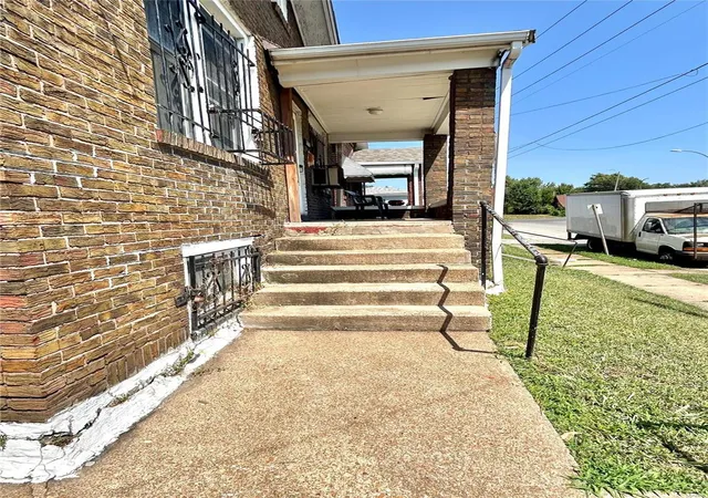 Photo 1 of Single Family Residence at 3619 Cora Ave, Saint Louis, MO 63115 | MLS# MIS24056322 |  | Sold on 2024-10-09