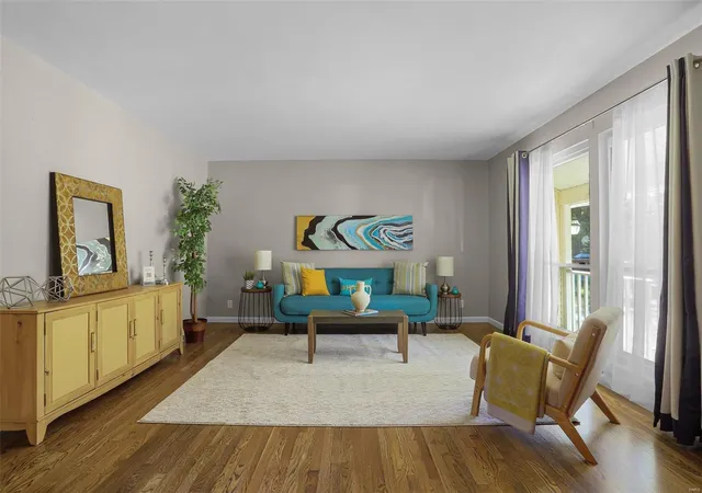 Photo 3 of Single Family Residence at 12315 Promenade Ln, Saint Louis, MO 63146 | MLS# MIS24056593 |  | Sold on 2024-12-30