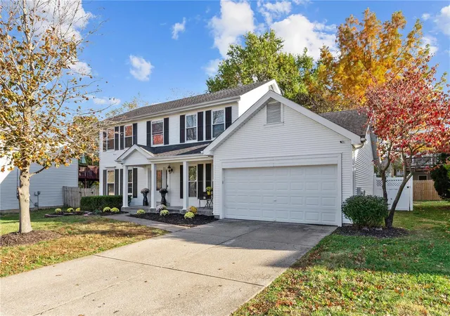 Single Family Residence at 805 Tamerton Pl, Saint Peters, MO 63376 | MLS# MIS24056952 | | Sold on 2025-01-17