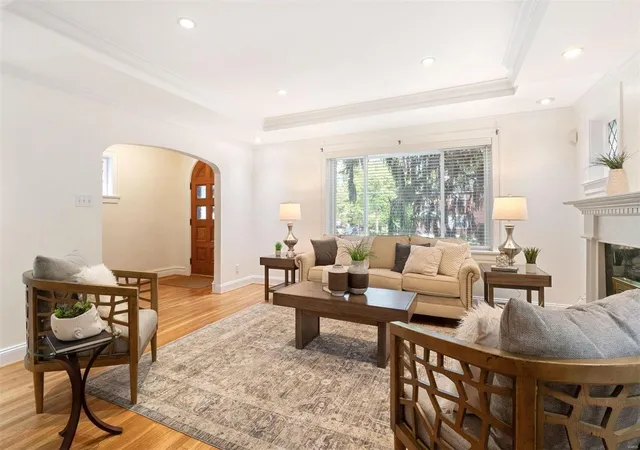 Photo 5 of Single Family Residence at 1519 Bellevue Ave, Saint Louis, MO 63117 | MLS# MIS24056976 | | Sold on 2024-12-23