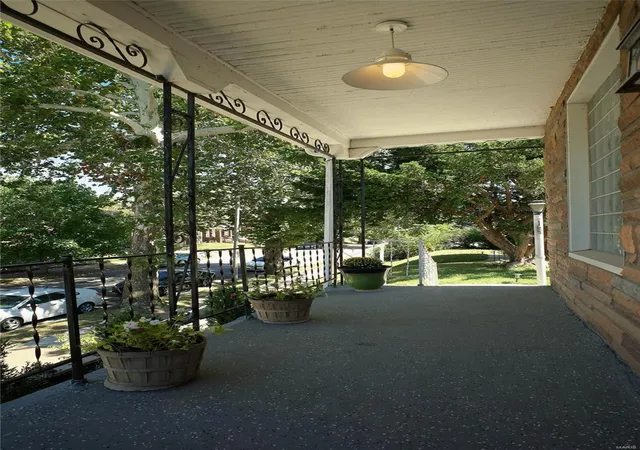 Photo 4 of Single Family Residence at 3510 Alberta St, Saint Louis, MO 63118 | MLS# MIS24057190 | | Sold on 2024-12-23