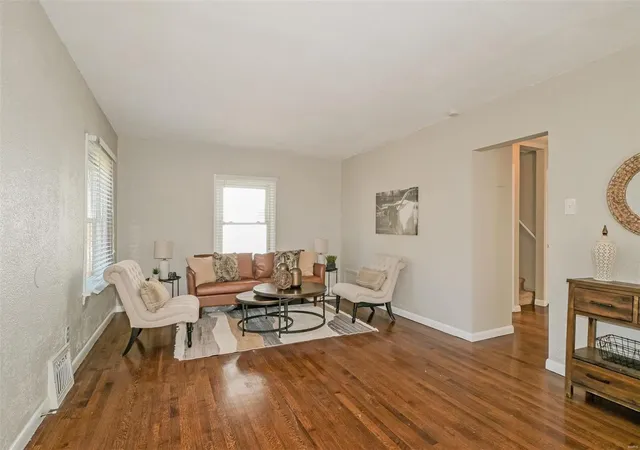 Photo 4 of Single Family Residence at 8506 Philo Ave, Saint Louis, MO 63123 | MLS# MIS24057665 | | Sold on 2025-05-22