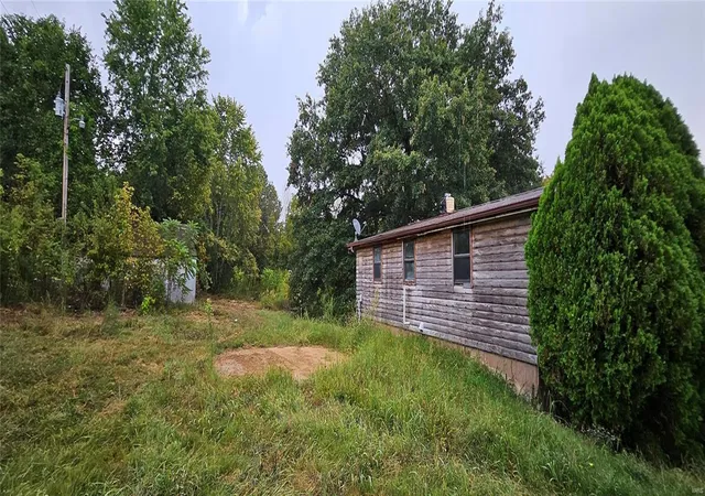 Photo 3 of Single Family Residence at 0 Wesbecher St, Marble Hill, MO 63764 | MLS# MIS24058647 | | Sold on 2025-07-02