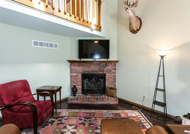 Photo 3 of Condominium at 2112 Avignon Dr #G, Saint Charles, MO 63303 | MLS# MIS24059737 | | Sold on 2025-04-17