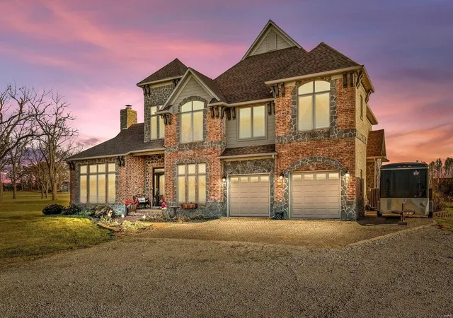 Photo 1 of Single Family Residence at 9724 M- Meadow View Ln, Mountain Grove, MO 65711 | MLS# MIS24060021 | | Sold on 2025-01-31