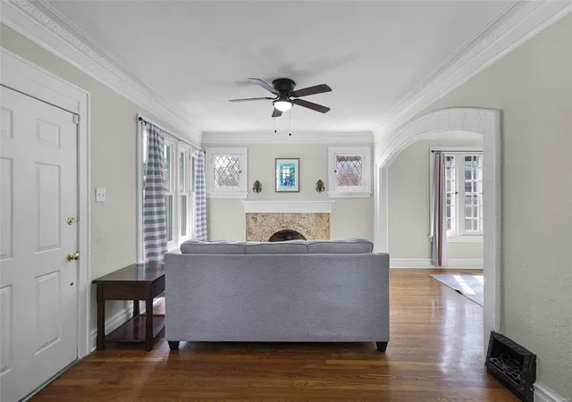 Photo 1 of Single Family Residence at 8011 Brittin Pl, Saint Louis, MO 63123 | MLS# MIS24060069 |  | Sold on 2024-12-30