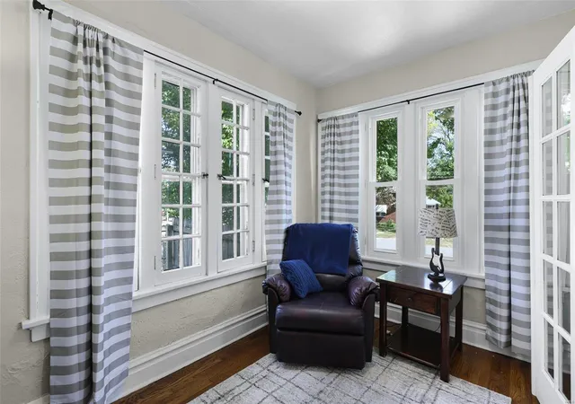 Photo 4 of Single Family Residence at 8011 Brittin Pl, Saint Louis, MO 63123 | MLS# MIS24060069 |  | Sold on 2024-12-30